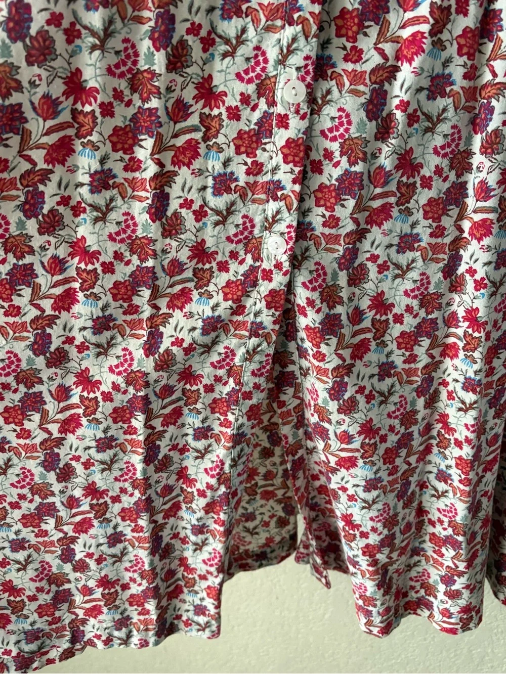 Universal Thread Red Floral Midi Dress with V-Neck and Balloon Sleeves | L - Picture 6 of 8